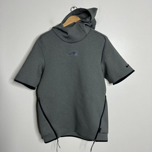 Nike Patriot‎ Sweater Small Hooded Short Sleeve On Field - Picture 1 of 8
